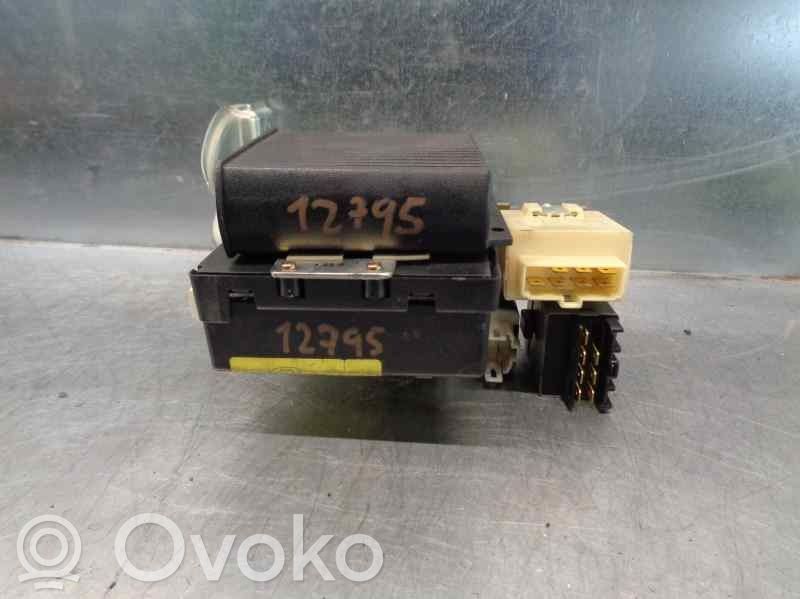 Mazda MX-3 Fuse box set 