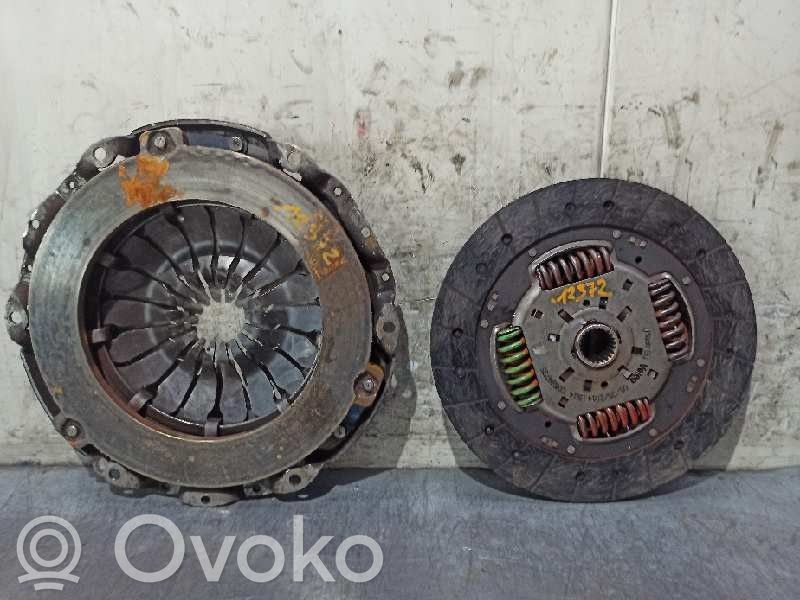 Ford Tourneo Sankabos komplektas 