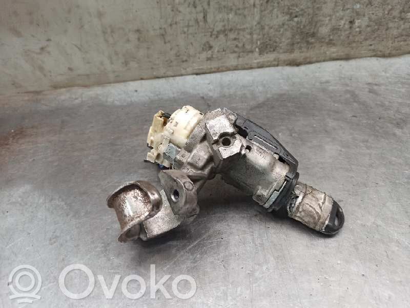 Toyota Corolla E120 E130 Virtalukko 