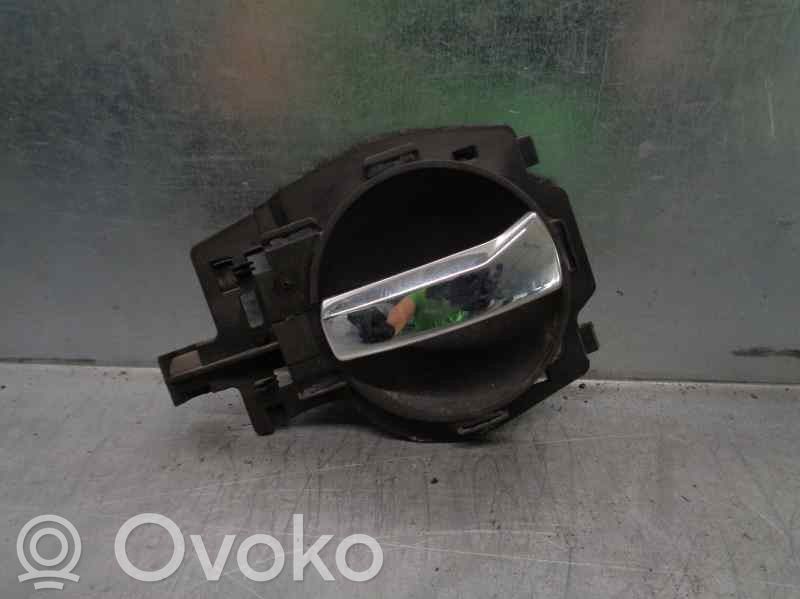 Citroen C2 Front door interior handle 