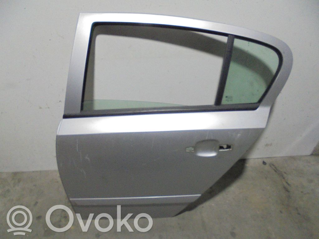 Opel Astra G Puerta trasera 