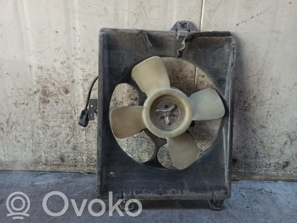 Mitsubishi Space Wagon Elektryczny wentylator chłodnicy 
