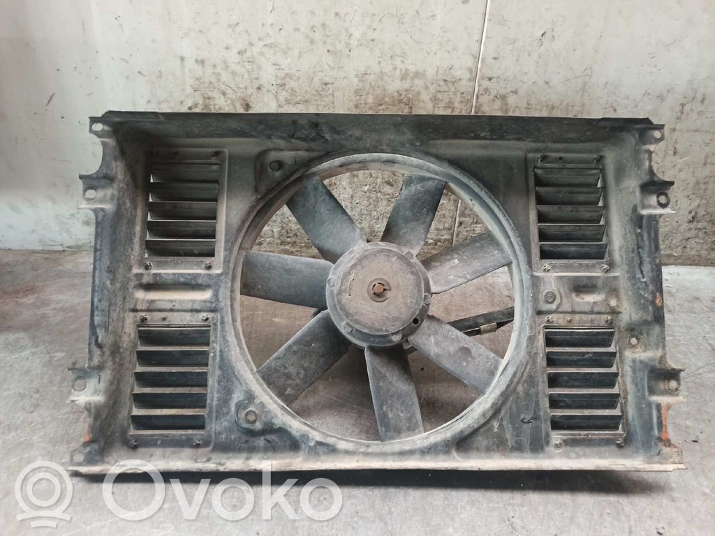 Volkswagen Passat Alltrack Elektryczny wentylator chłodnicy 