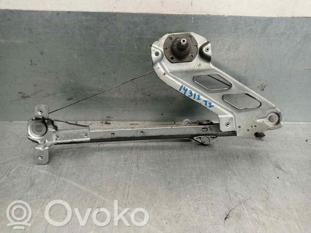 Opel Corsa B Mecanismo para subir la puerta trasera sin motor 