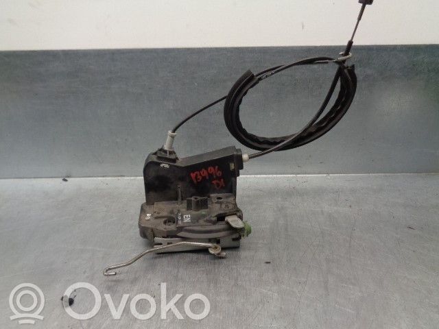 Opel Corsa C Etuoven lukko 