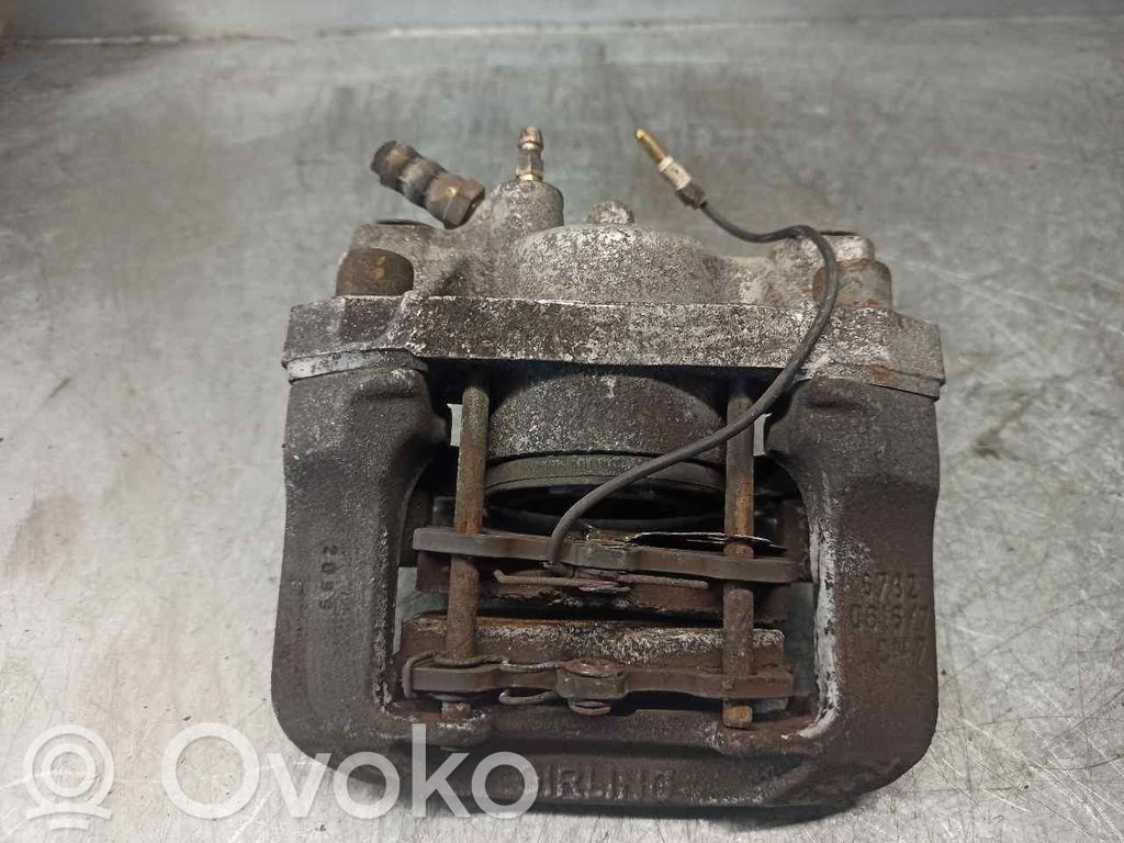 Peugeot 309 Brake caliper pad carrier rear 