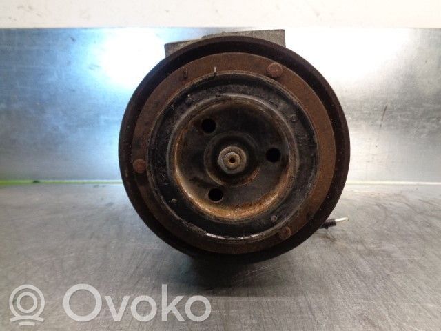 Renault Laguna I Compressore aria condizionata (A/C) (pompa) 