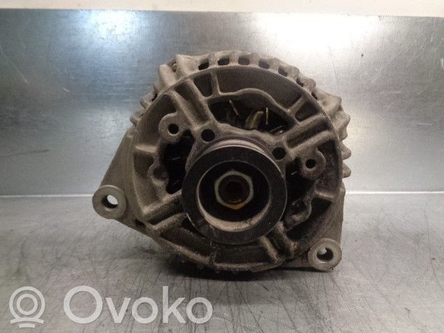 Mercedes-Benz E W210 Alternador 