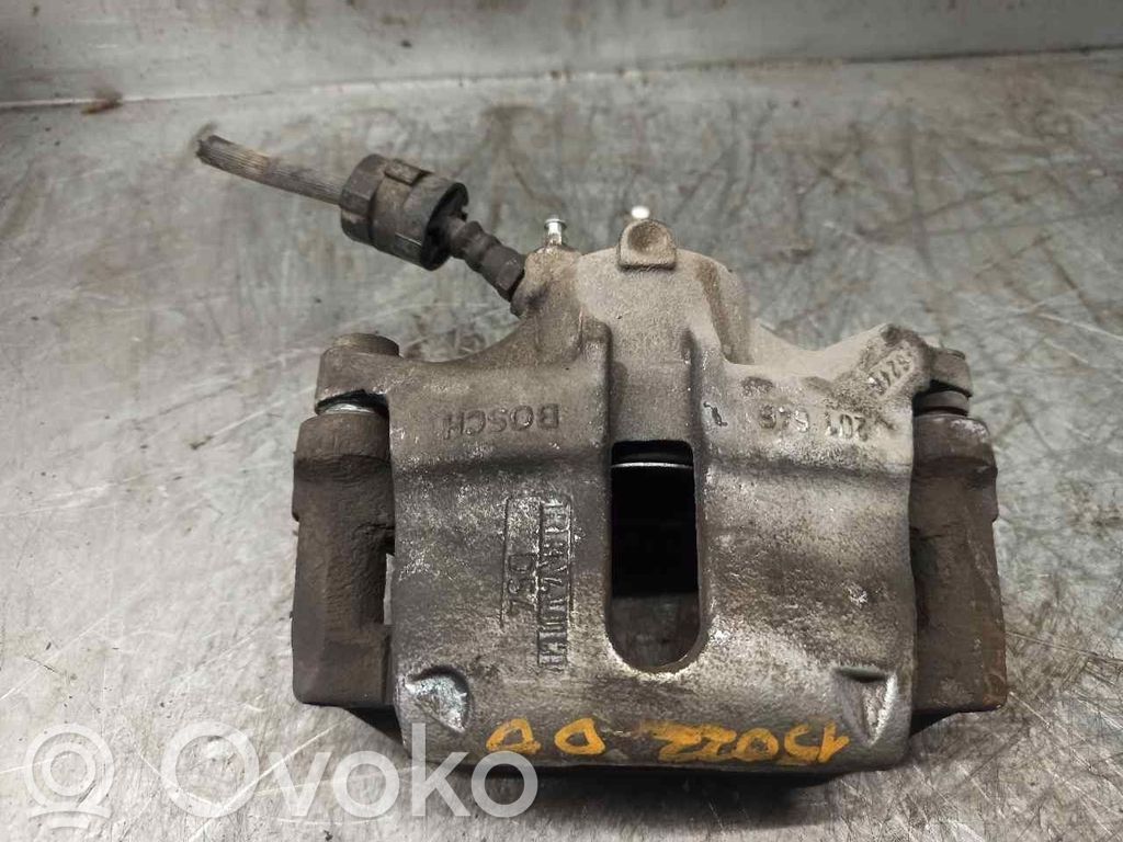 Renault Kangoo I Zacisk hamulcowy przedni 