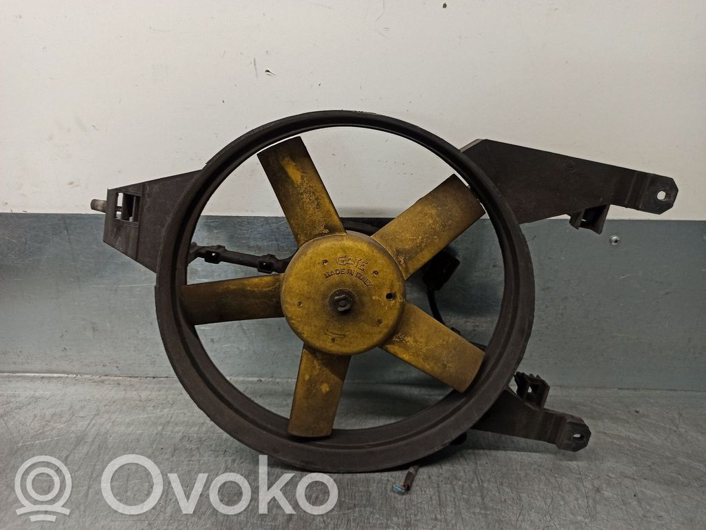 Nissan Micra Elektryczny wentylator chłodnicy 