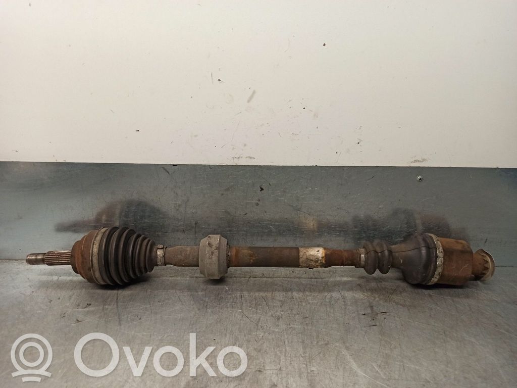 Półoś przednia   7701471377