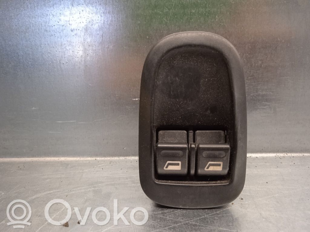Peugeot 307 Przyciski szyb 