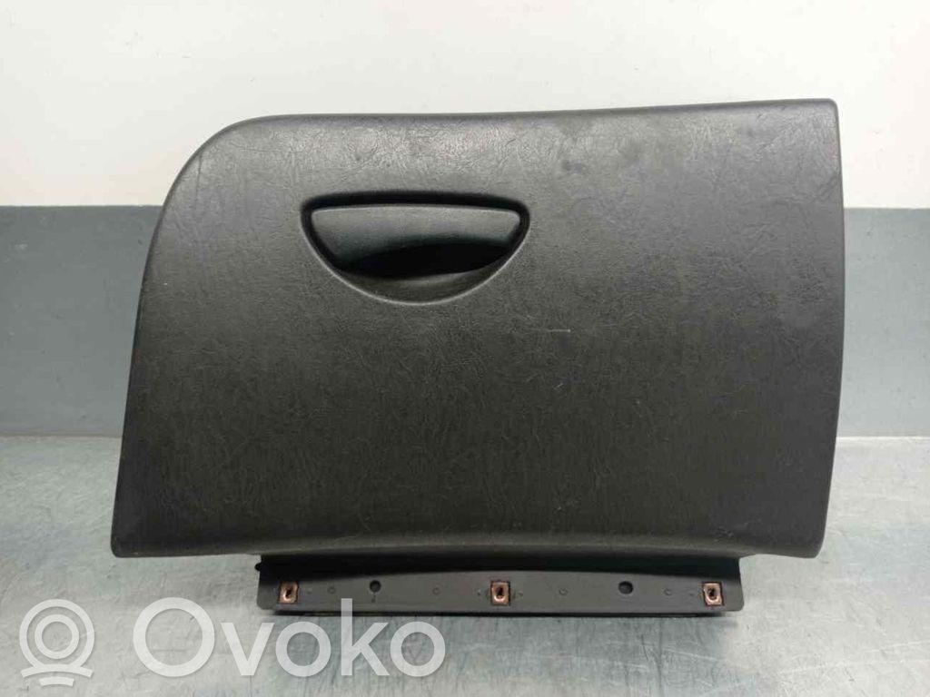Ford Focus Daiktadėžė 