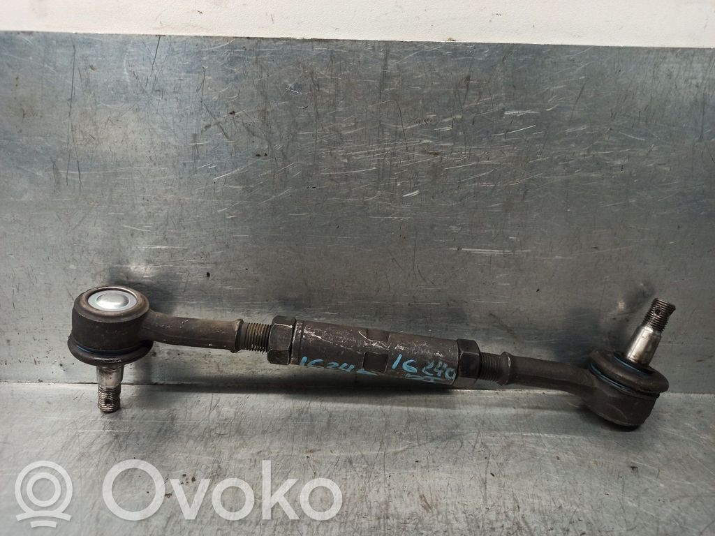 Nissan Terrano Etutukivarsi 