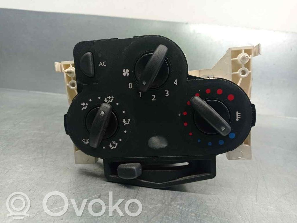 Dacia Logan Pick-Up Air conditioner control unit module 