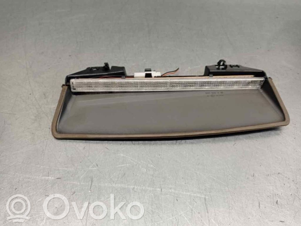Jaguar X-Type Third/center stoplight 