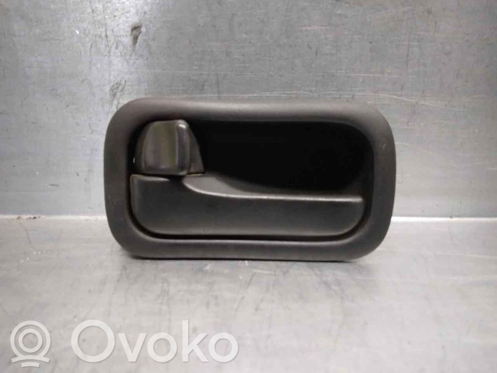 Manecilla interna puerta delantera   8067165F00,4PUERTAS