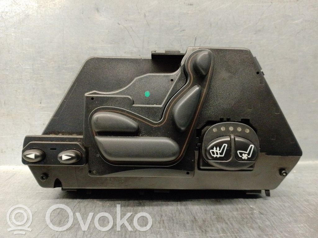 Mercedes-Benz Sprinter W901 W902 W903 W904 Przyciski sterowania fotela 