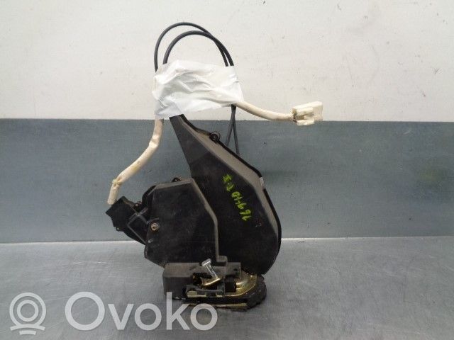 Lexus IS 200-300 Serratura portiera posteriore