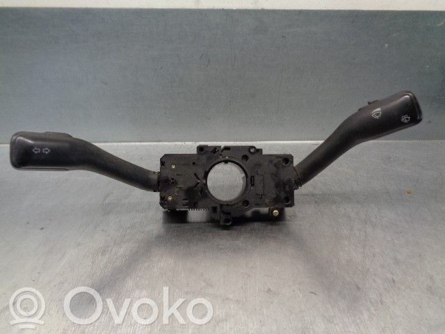 Interruptor de control del panel de luces   8L0953513G