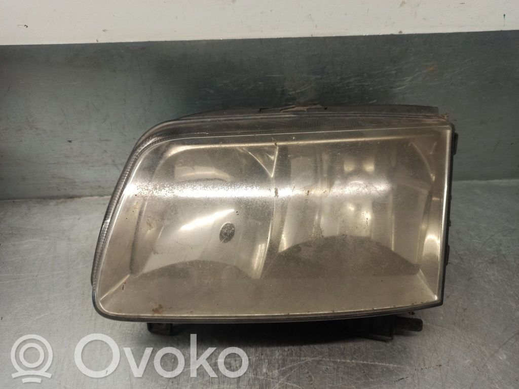 Volkswagen Polo III 6N 6N2 6NF Lampa przednia 
