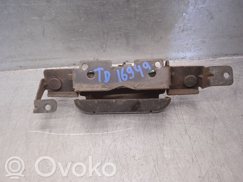 Nissan Vanette Manecilla externa puerta trasera 