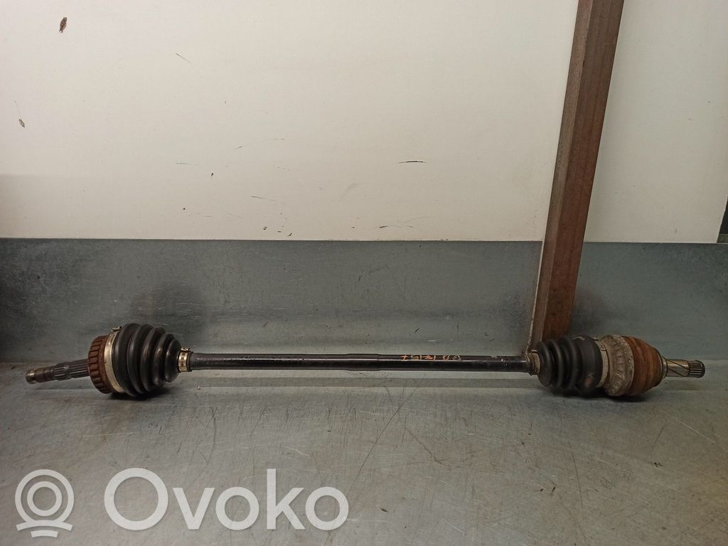 Etuvetoakseli   374744