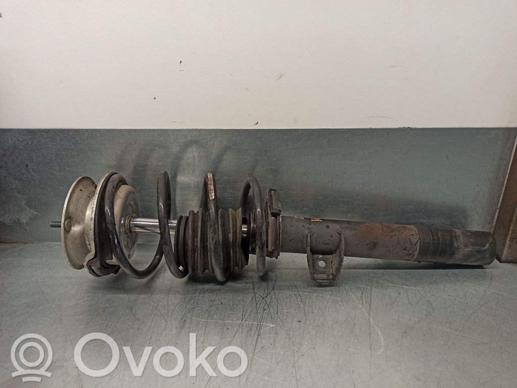 BMW 1 E81 E87 Front shock absorber with coil spring 