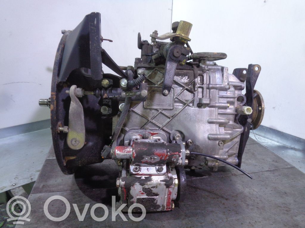 Nissan Atleon Manuaalinen 5-portainen vaihdelaatikko 
