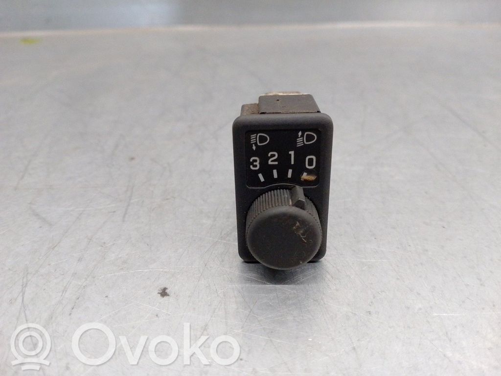 Interruptor de control del panel de luces   37186D41106