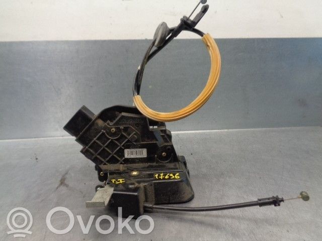 Ford Focus Aizmugurē slēdzene 