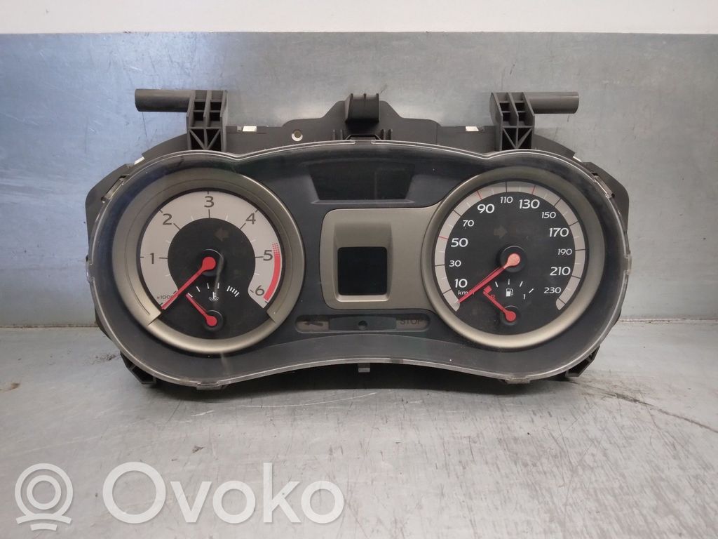 Renault Clio II Speedometer (instrument cluster) 