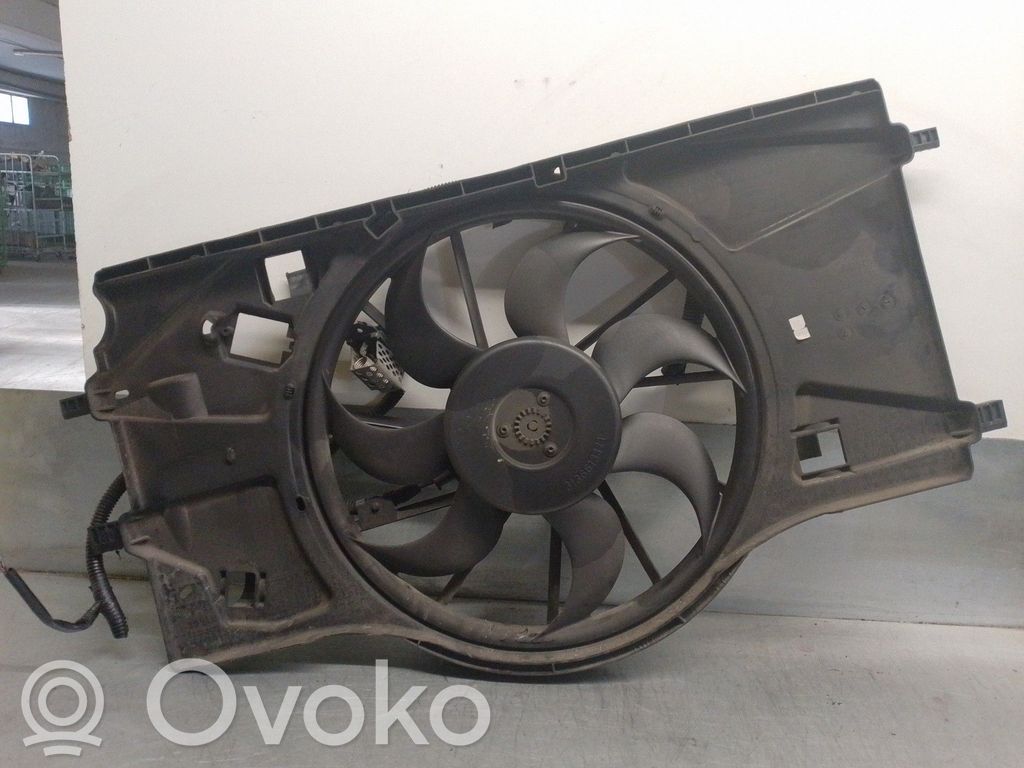 Renault Laguna II Ventilatore di raffreddamento elettrico del radiatore 