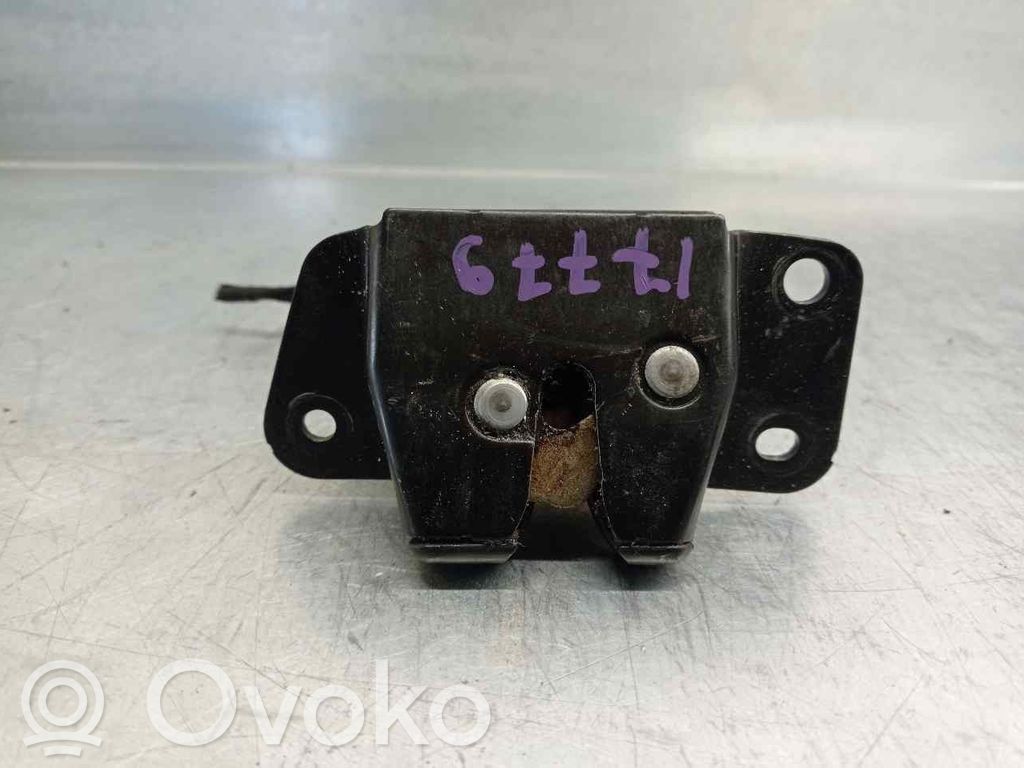 Mitsubishi Space Wagon Zamek klapy tylnej bagażnika 
