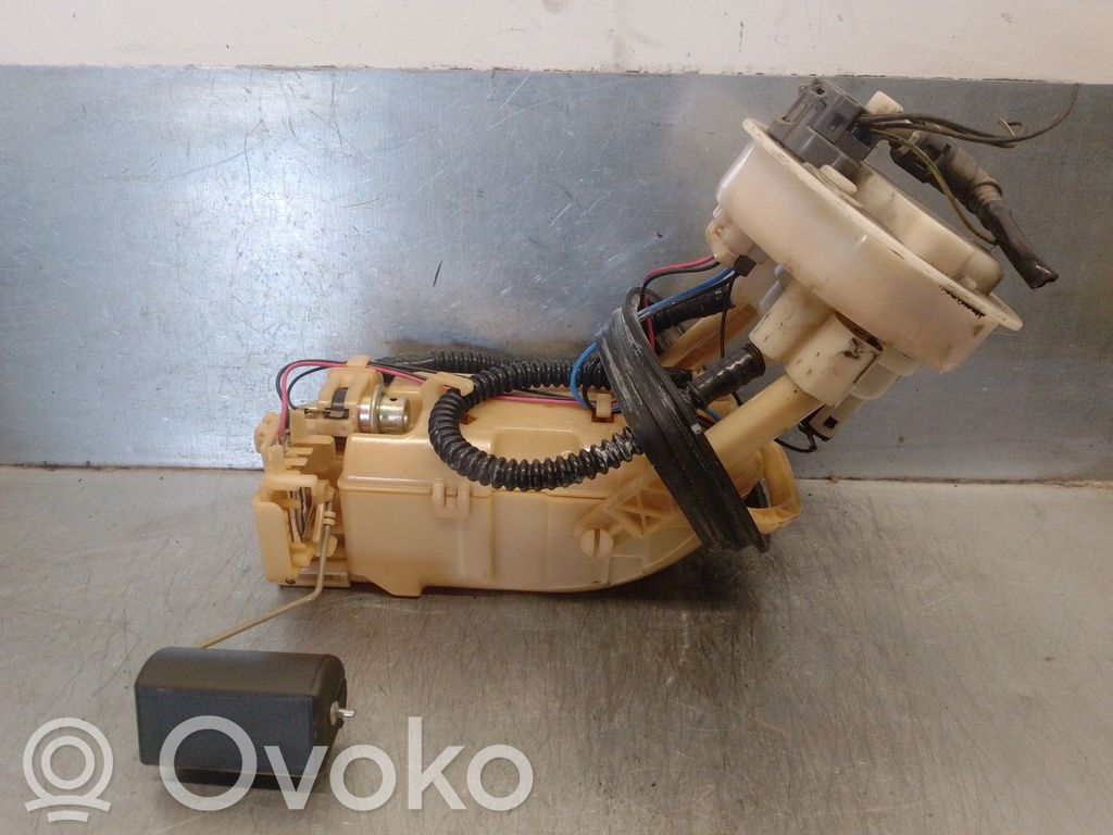 Honda Civic Pompa paliwa w zbiorniku 