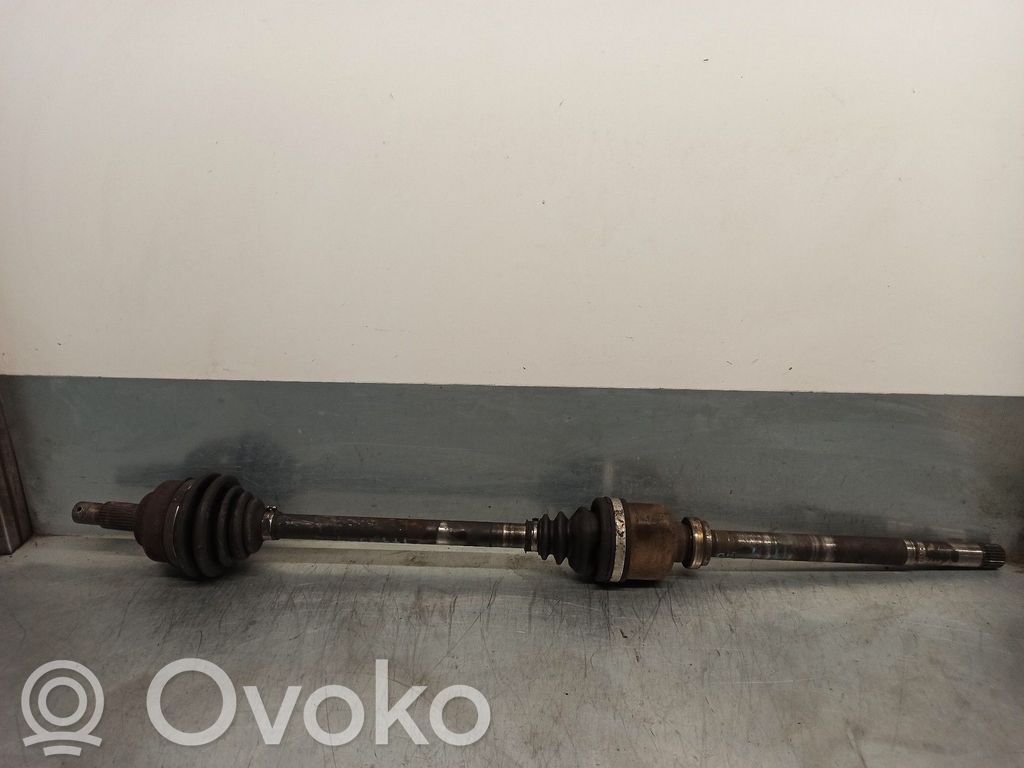 Peugeot 807 Arbre d'entraînement avant 