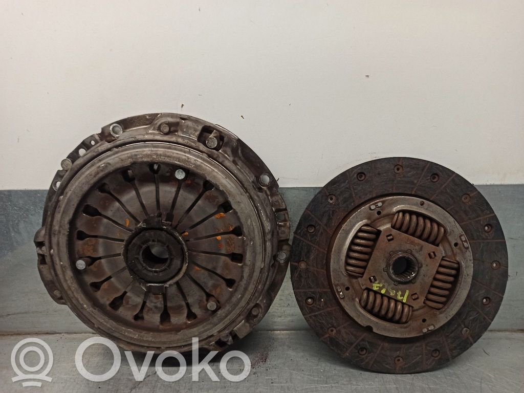 Sprzęgło / Komplet   9402052600,186072,VALEO