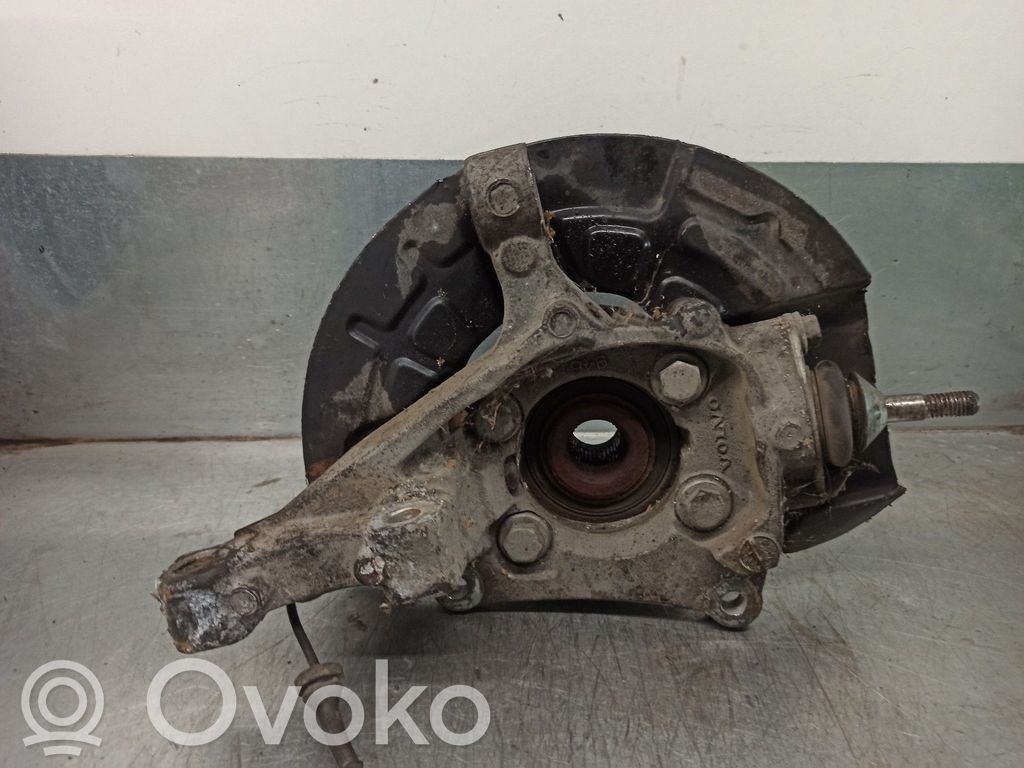Volvo V70 Achsschenkel vorne 