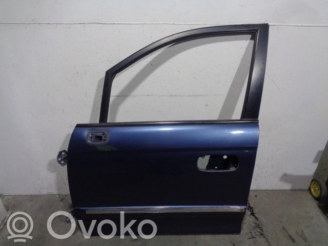 Hyundai Trajet Puerta delantera 