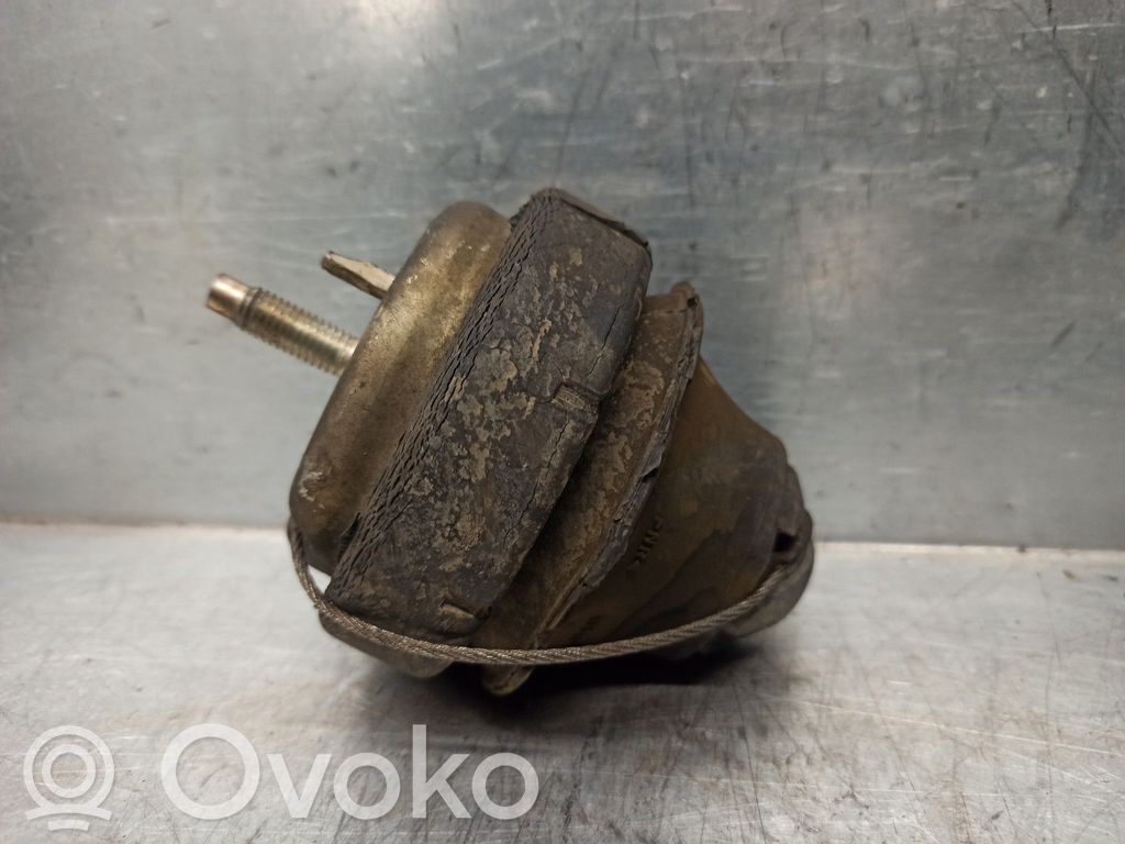 Volvo S60 Supporto di montaggio del motore 