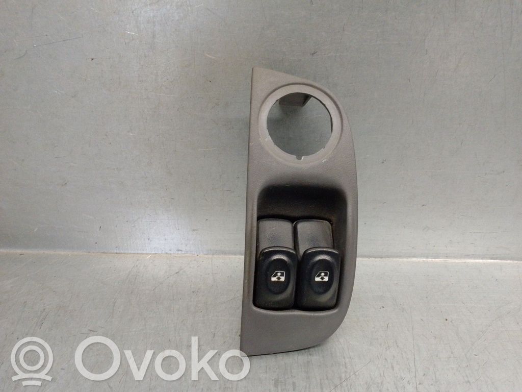 Renault Megane I Interrupteur commade lève-vitre