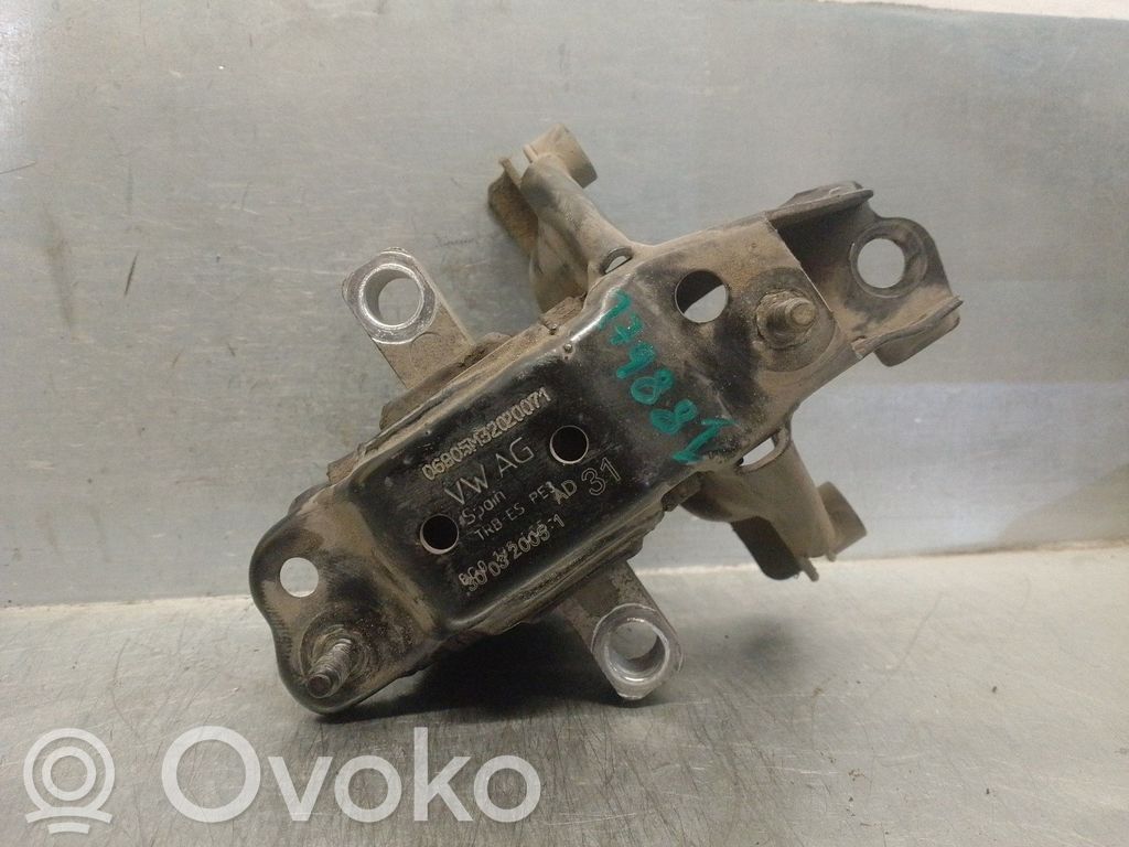 Volkswagen Polo Moottorin kiinnikekorvake