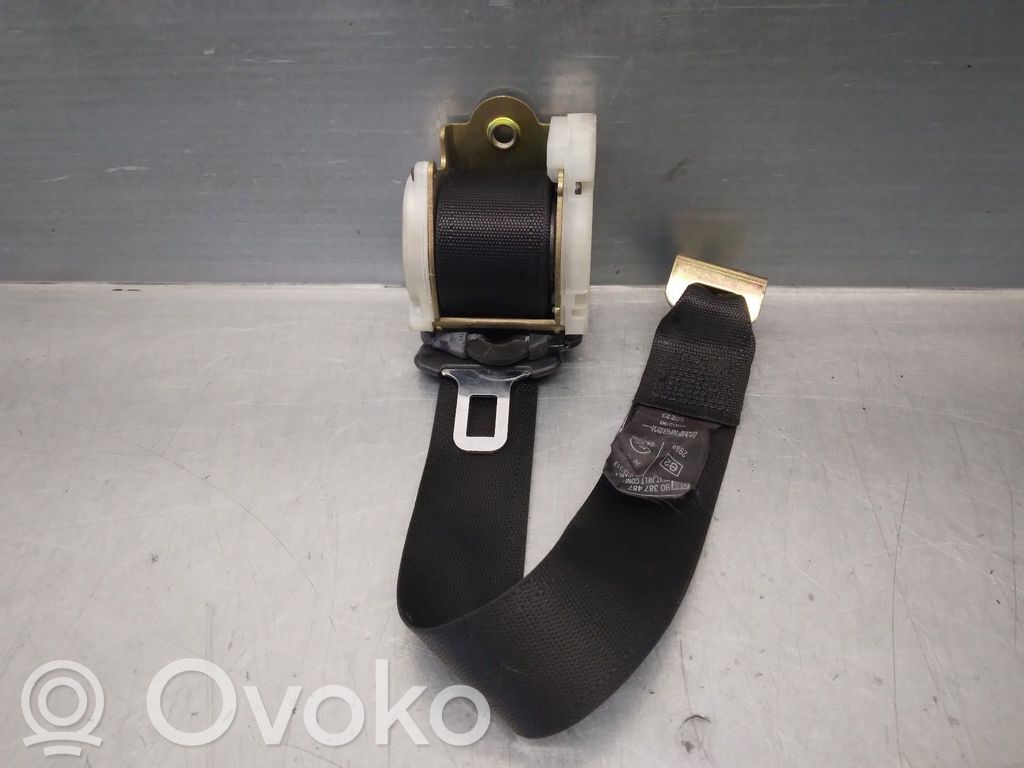 Opel Corsa B Cinturón trasero 