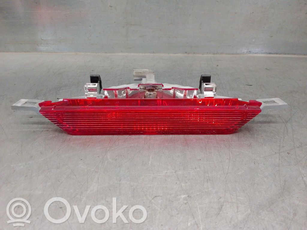 Toyota Corolla E120 E130 Third/center stoplight 