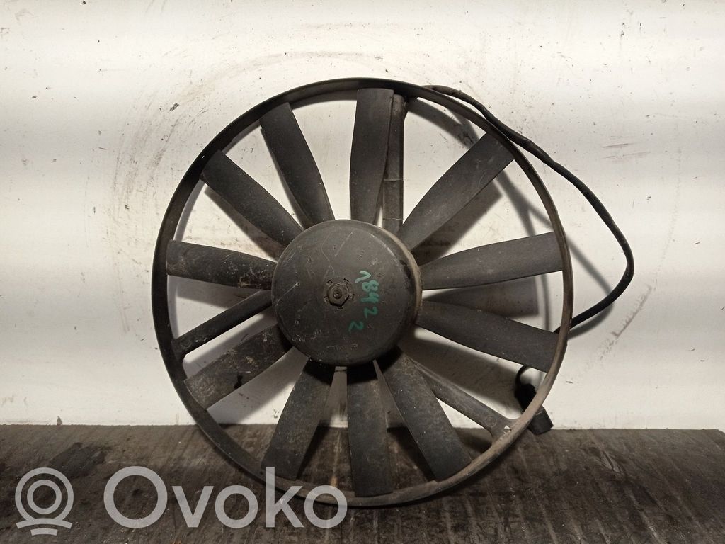 Mercedes-Benz E W124 Electric radiator cooling fan 