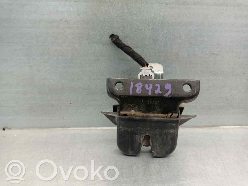Audi A4 S4 B5 8D Încuietoare portbagaj