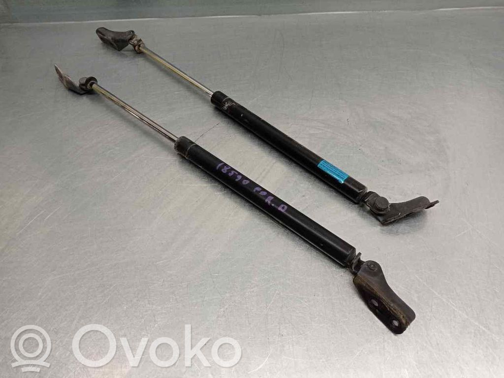 Mazda Premacy Tailgate/trunk strut/damper 