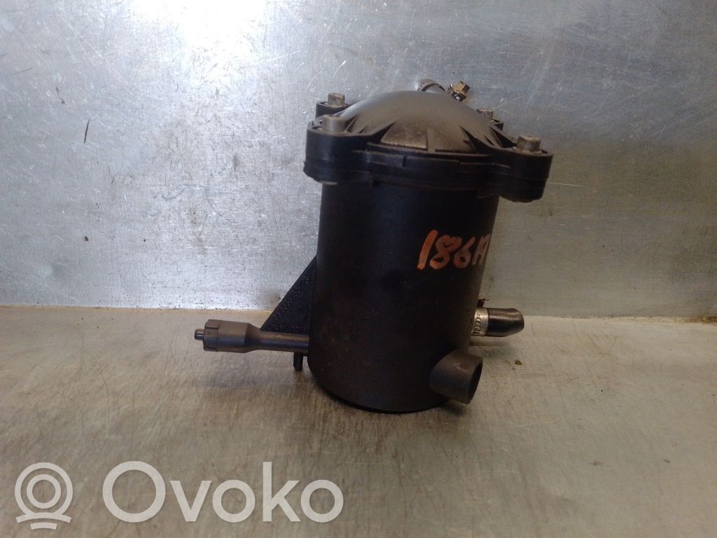 Peugeot 406 Staffa di fissaggio del serbatoio del carburante 