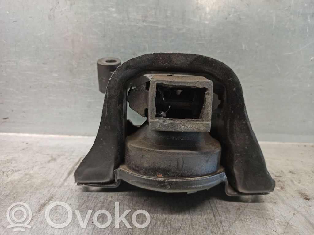 Engine mount bracket   1807HG