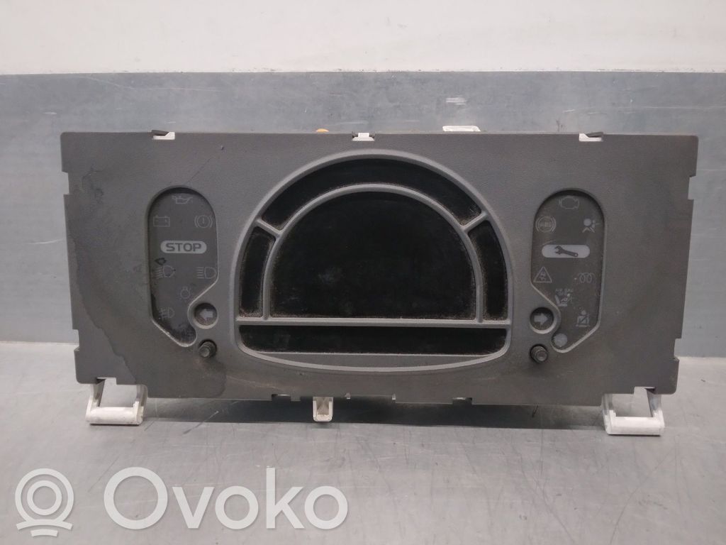 Renault Modus Speedometer (instrument cluster) 